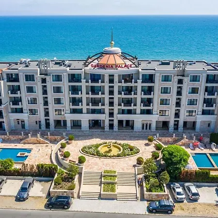 Pomorie Seafront Apartments