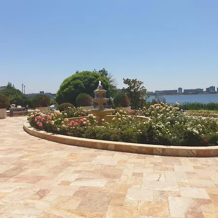 Pomorie Seafront Apartments Apartment *