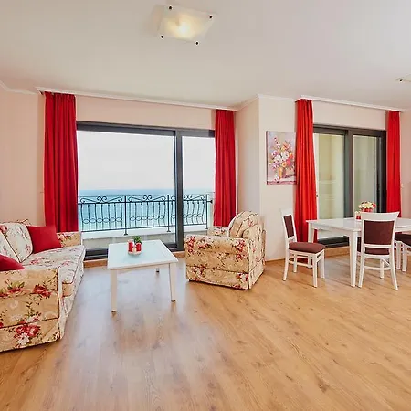 Pomorie Seafront Apartments * Pomorie