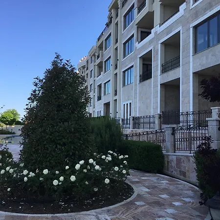 Apartment Pomorie Seafront Apartments