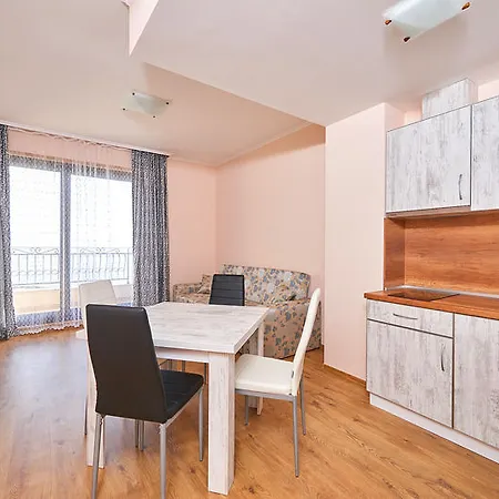 Pomorie Seafront Apartments * Pomorie
