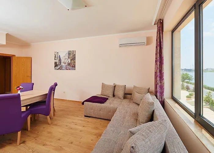 Seafront Appartamento