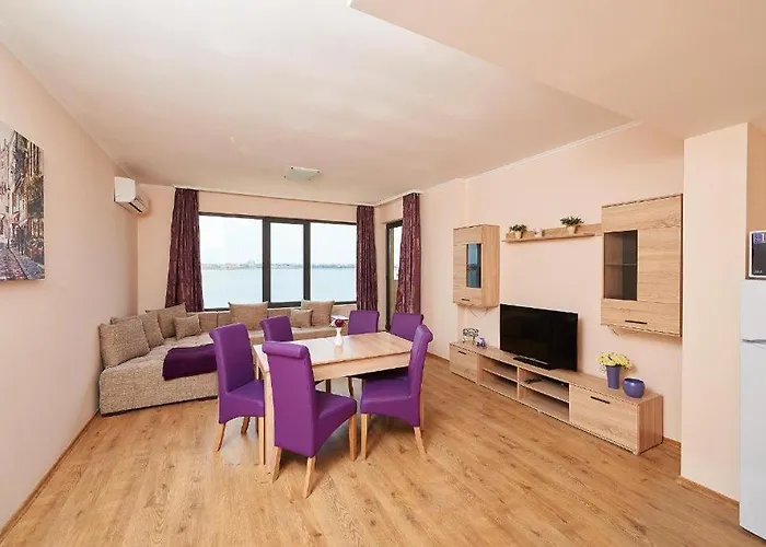 Seafront Appartamento *